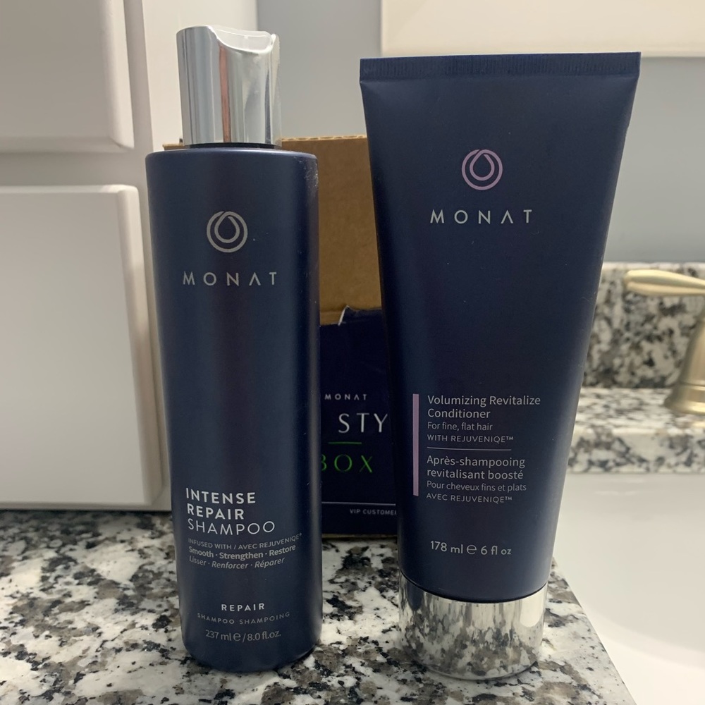 New Monat Repair Shampoo & Volumizing Conditioner